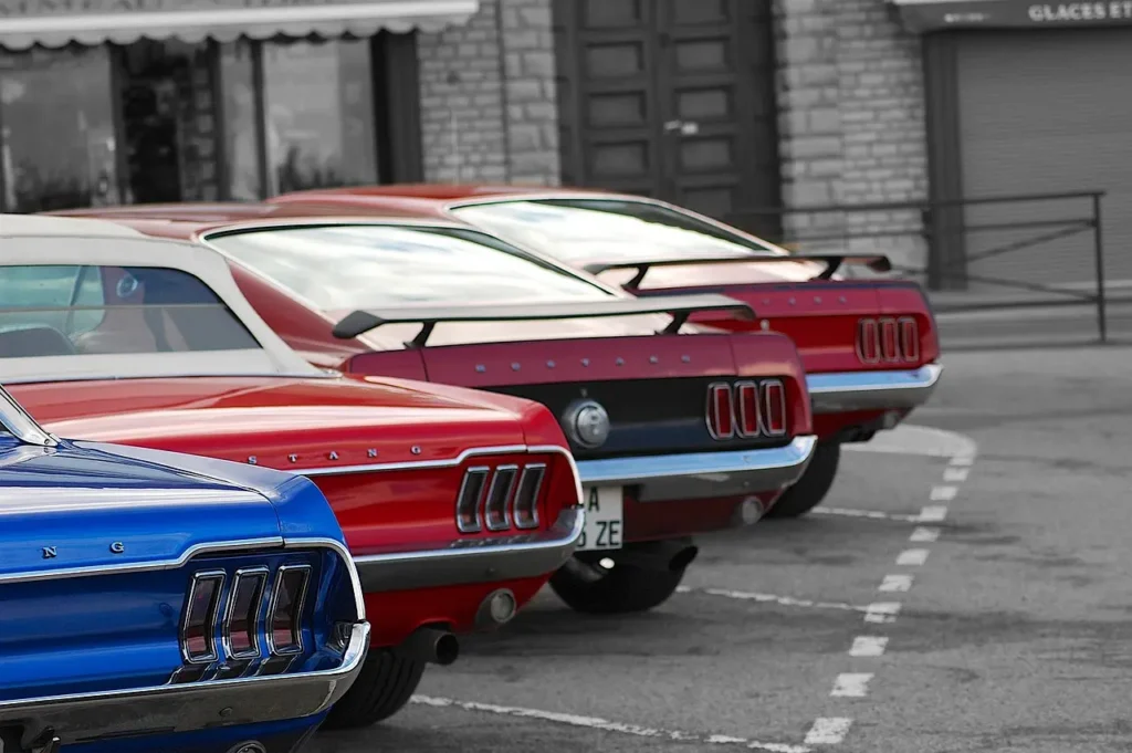 Which Dodge Charger Trim Is Best: SXT, GT, R/T, or Scat Pack?